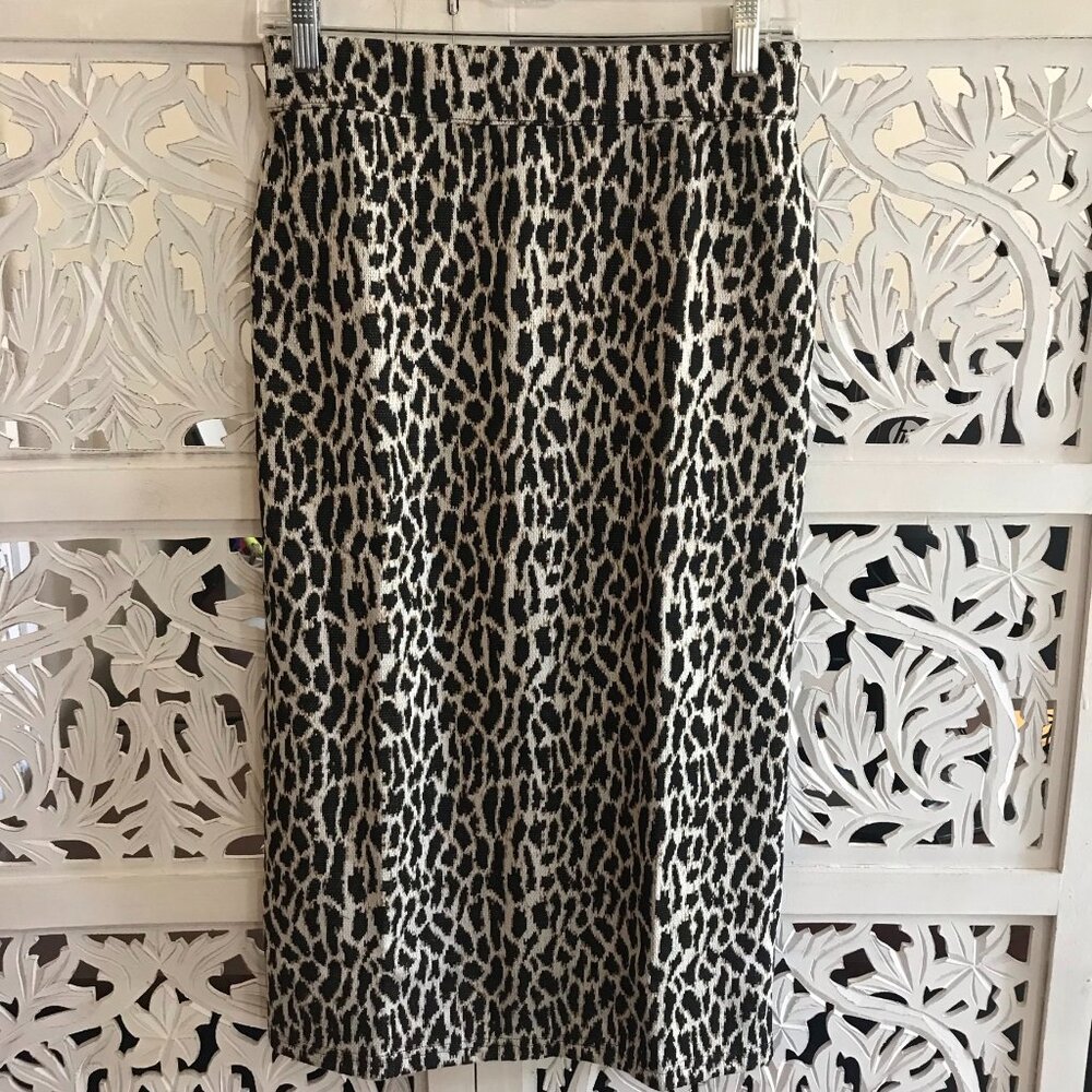 Ann Taylor LOFT Animal Print Midi Skirt - Size Small - Black Tan - Picture 3 of 4
